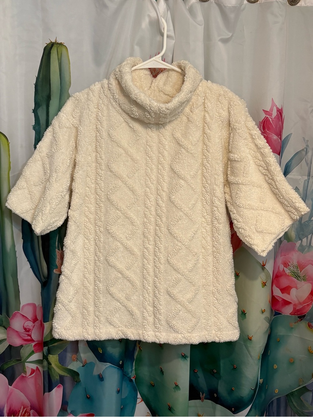 Eddie Bauer Womens S Ivory Solid Cable Fleece Cowl Neck Short Sleeve Pullover